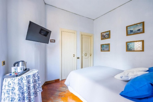 La Casa Di Bruno Napoli image 17